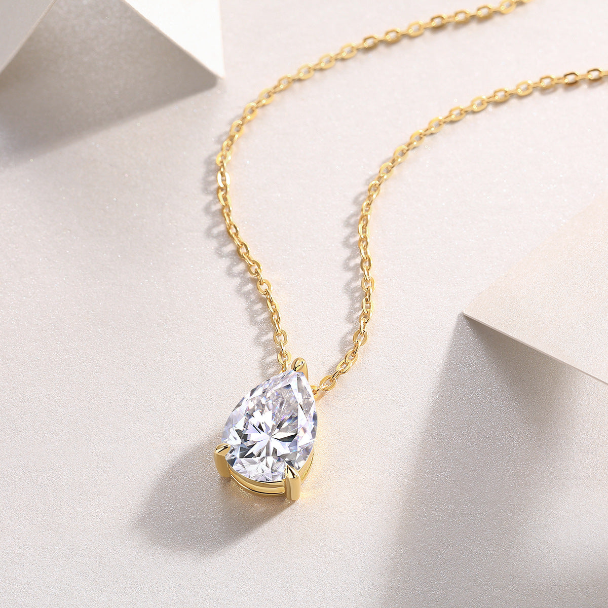 【#MP04·Love Flow】1.5-3.5CT Golden S925 Sterling Silver Moissanite Pendant Daily 18"